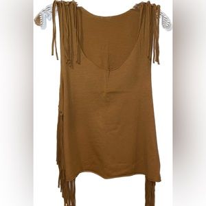 Drop arm tank top with fringe